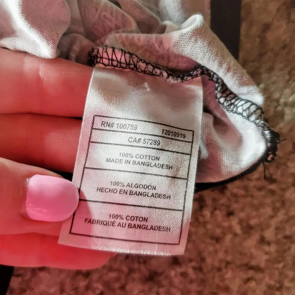 PUMA Black and White Logo Baby Boy Bodysuit Size 6-9M EUC - Picture 4 of 7